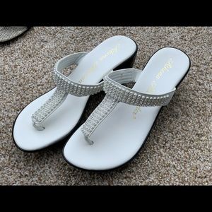White Rhinestone Sandals NWOT/NWOB